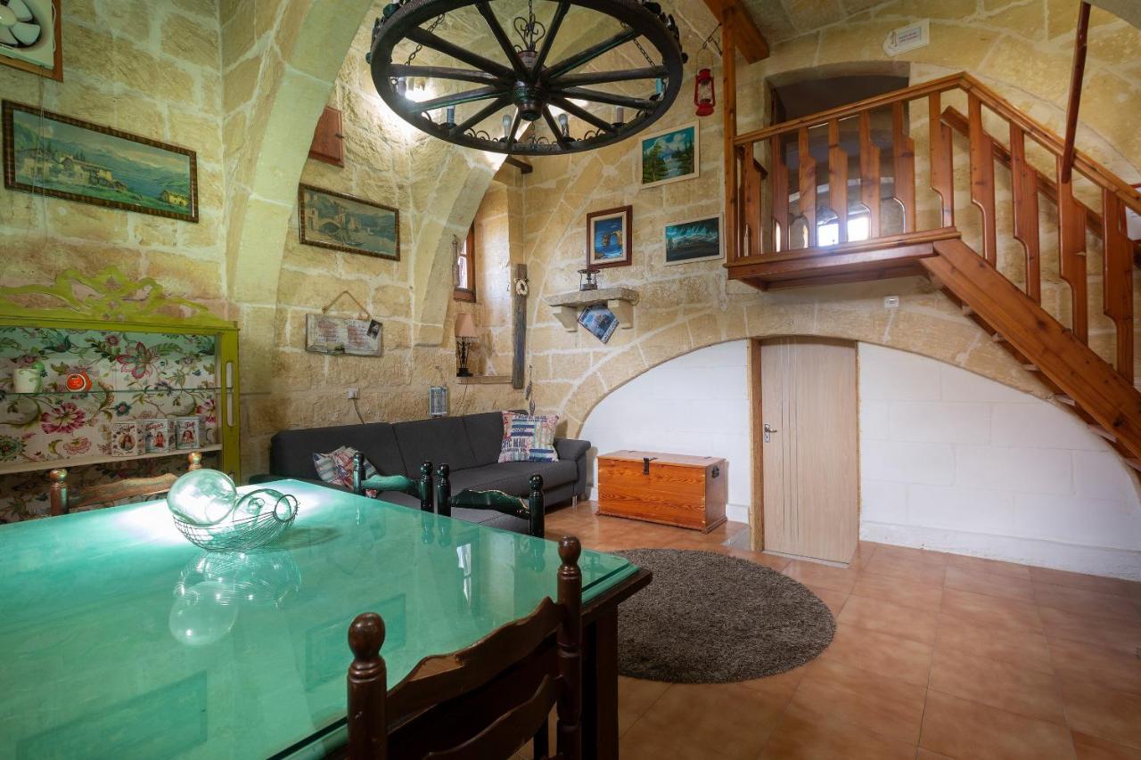 Ta Rummiena Farmhouse Villa Xewkija Dış mekan fotoğraf